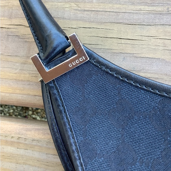 GUCCI GG monogram shoulder bag🔥🔥 - Picture 6 of 16